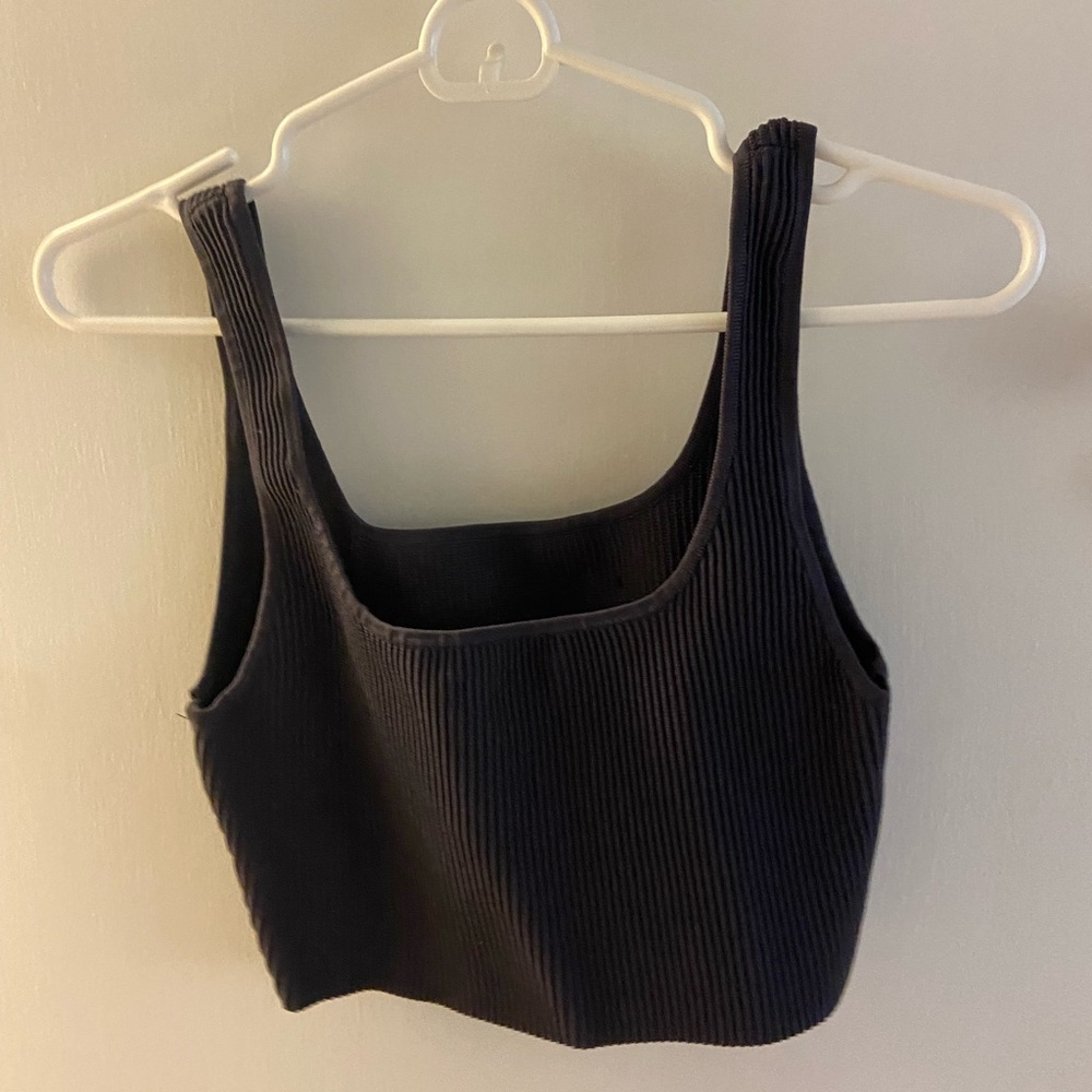 COPY - aritzia babaton ribbed thick tank top